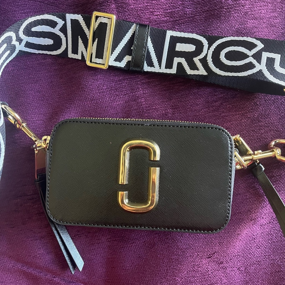 Marc Jacob snap short bag new with out tag